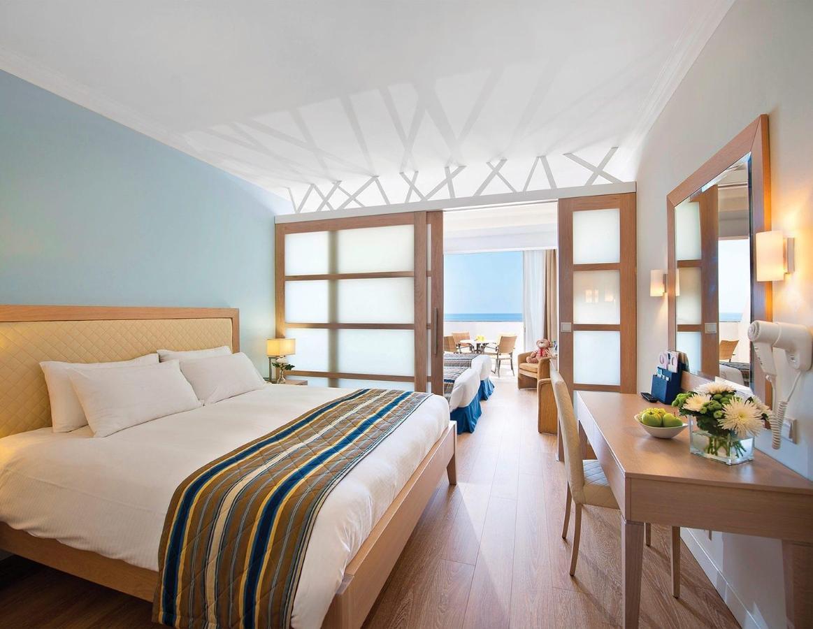 Olympic Lagoon Resort Paphos Exterior foto